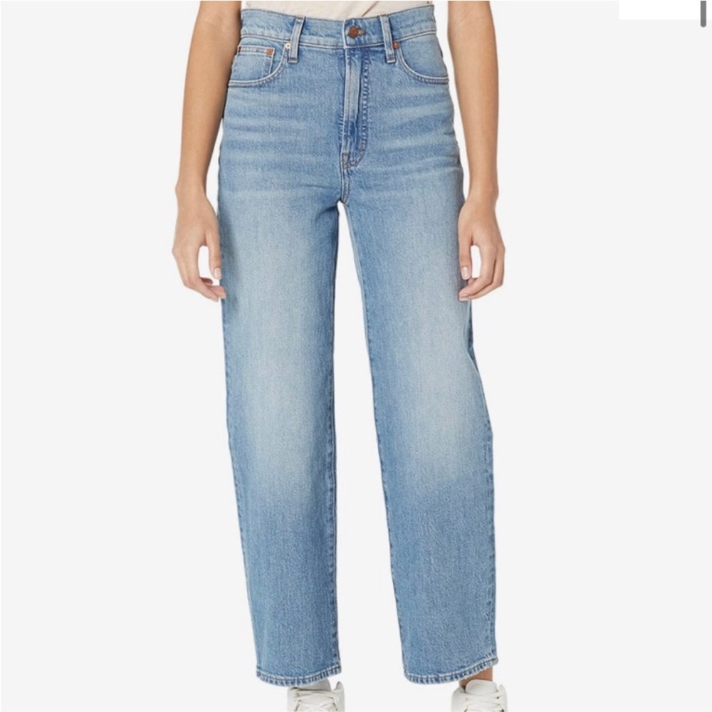 Madewell Slim Wide-Leg Crop Denim Jean in Light Wash
